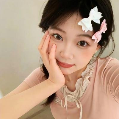 布鲁克斯，草地和可爱脸孔